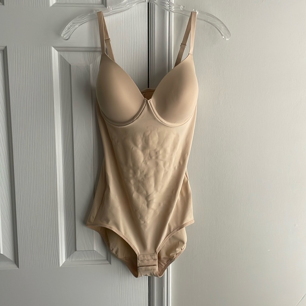 Maiden Form nude shape wear size medium